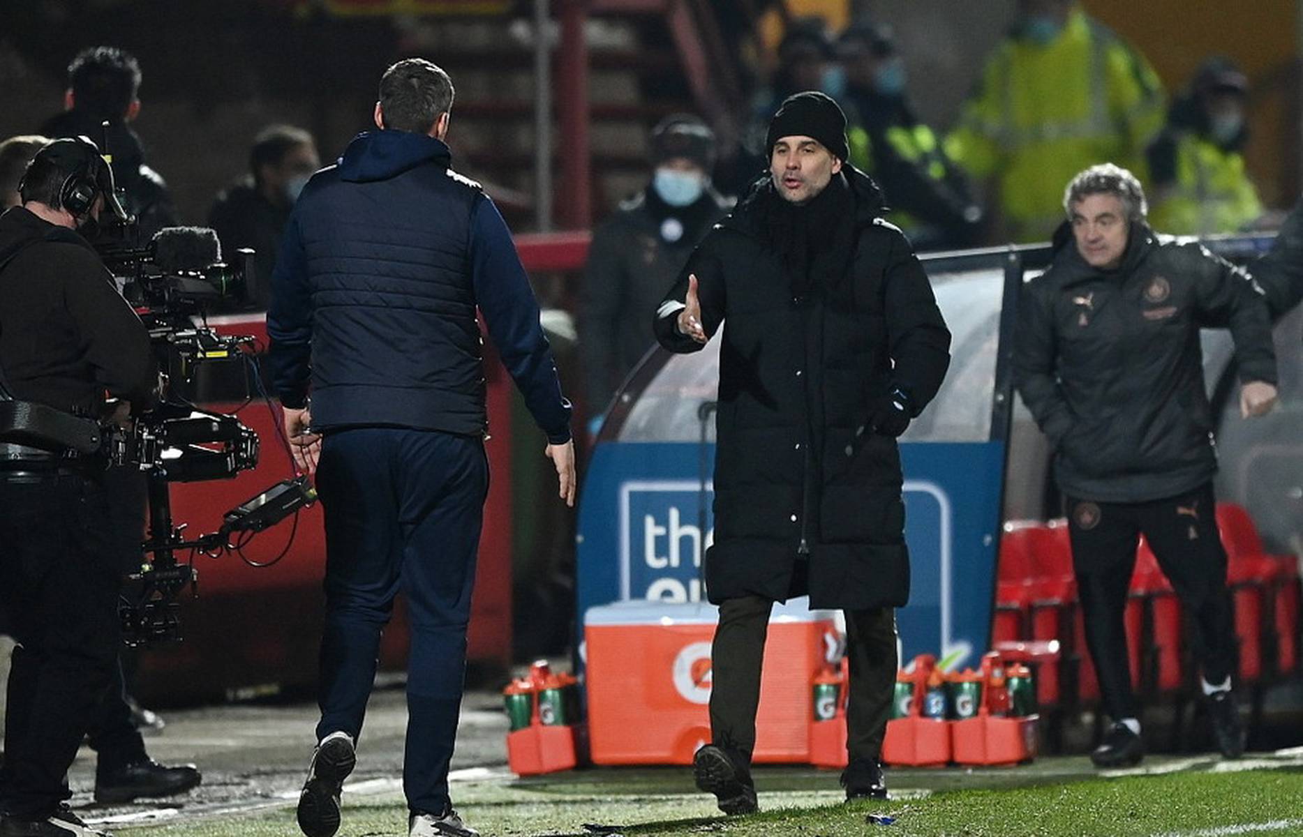 势就显得尤 势就显得尤