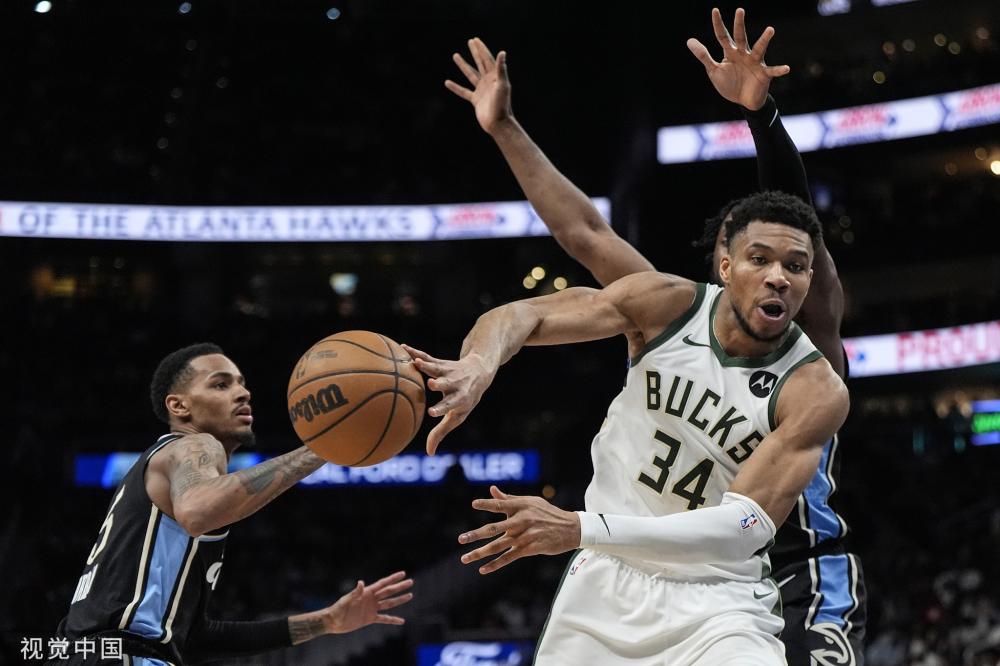 球迷们不仅 球迷们不仅